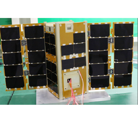 Cubesat Hinge